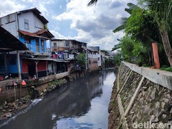 Ini Sederet Kerugian Penggugat hingga Anies Dihukum Keruk Kali Mampang