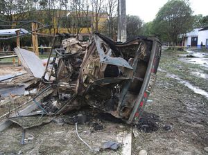 Bom Mobil Guncang Kolombia Bom Mobil Guncang Kolombia