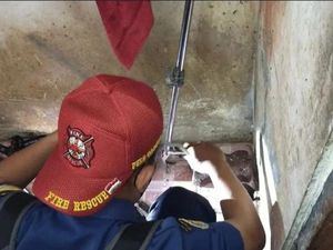 Cerita Damkar Evakuasi Gigi Palsu Warga di Jaktim yang Masuk Saluran Air