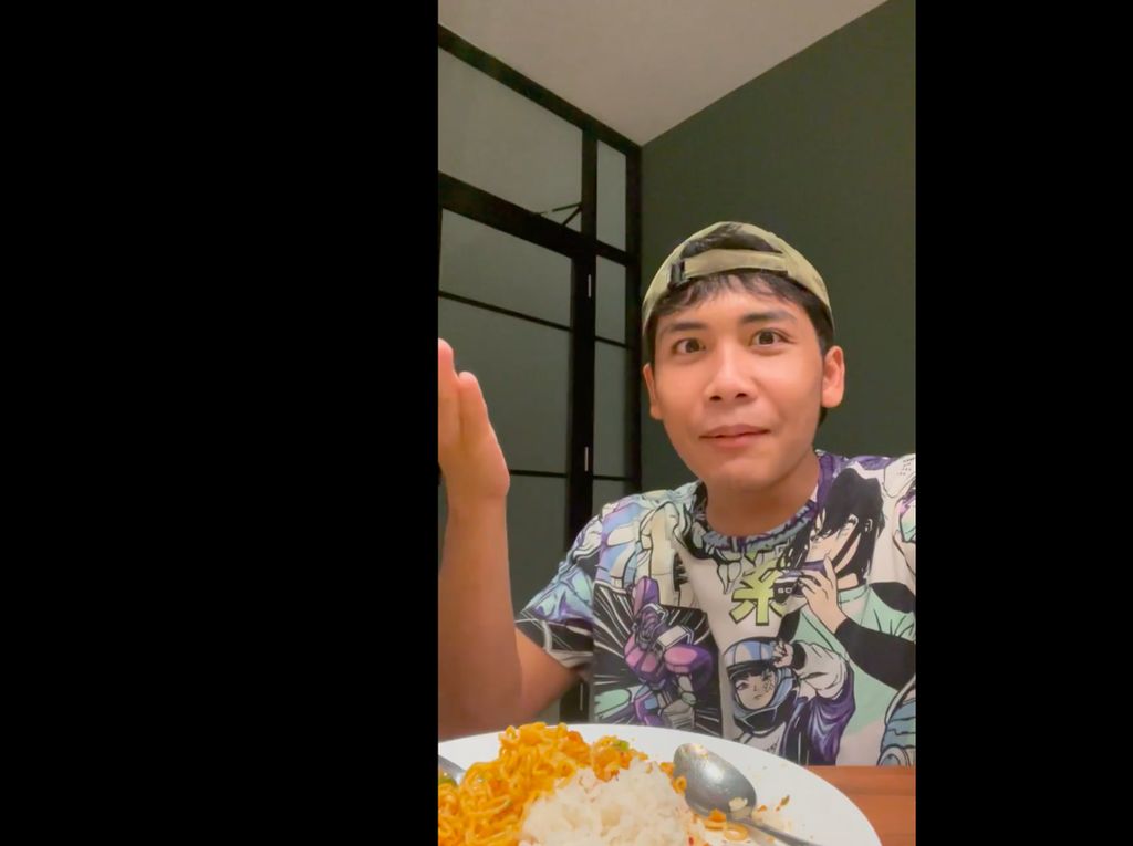 Doyan Makan Mie Pakai Nasi, Bintang Emon: Ada Nasi dalam Nasionalisme