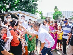 Giring Nyanyi Laskar Pelangi Dekat JIS: Sound System Terbaik Suara Rakyat!