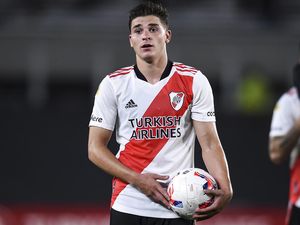 Man City Salip MU untuk Dapatkan Wonderkid Argentina Ini