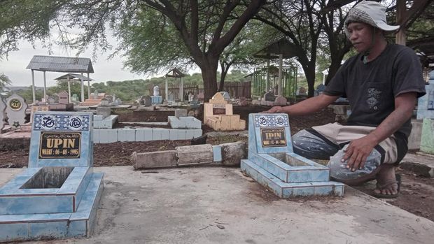 Makam Upin Ipin yang viral di Kota Palu Makam Upin Ipin yang viral di Kota Palu