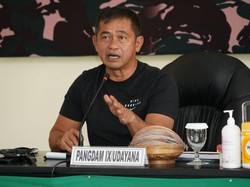 Intip Garasi Maruli Simanjuntak, Mantu Luhut yang Kini Jadi Pangkostrad