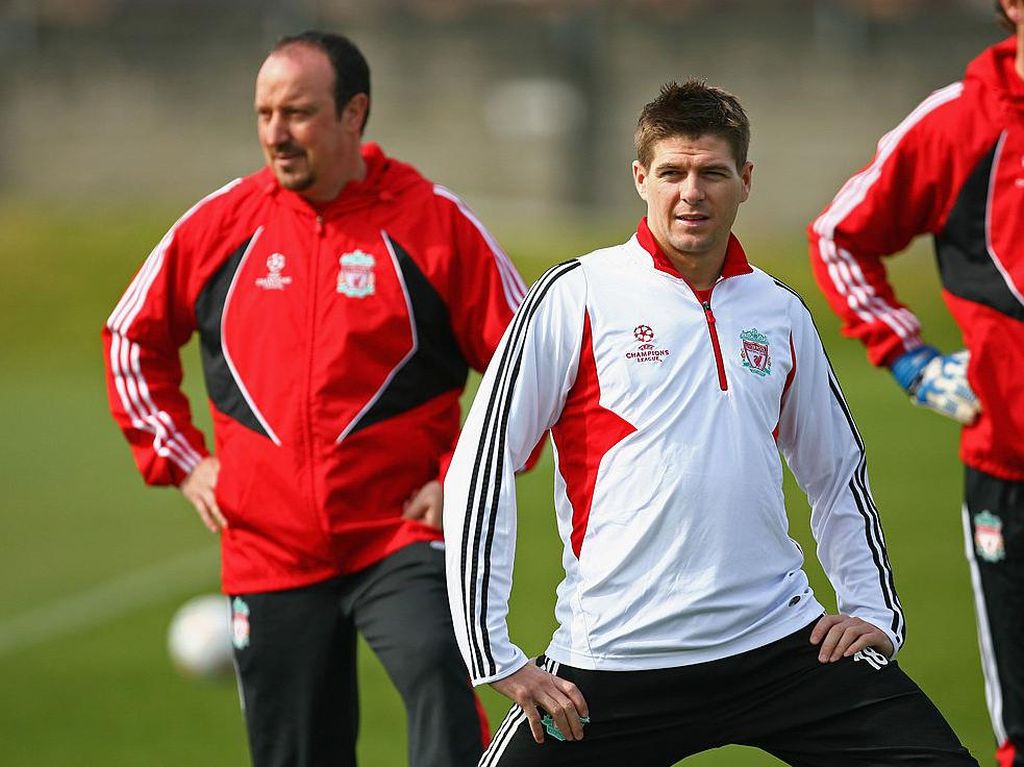 Gerrard Heran Benitez Mau Latih Everton Gerrard Heran Benitez Mau Latih Everton