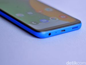 7 HP Samsung RAM 4 GB Harga 1 Jutaan 2024