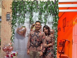 Momen Tunangan Aprilia Manganang, Dulu Atlet Voli Putri yang Kini Jadi Pria