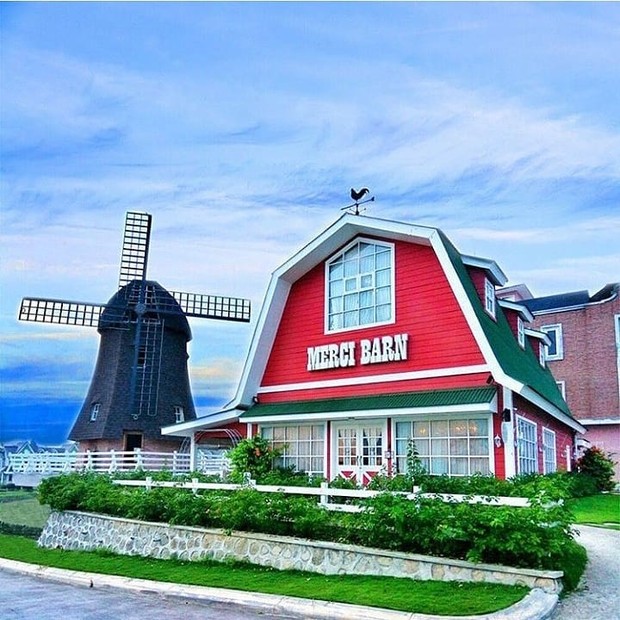 Foto: Instagram/@mercibarn Suasana ala Eropa Bisa Juga Ada di Medan