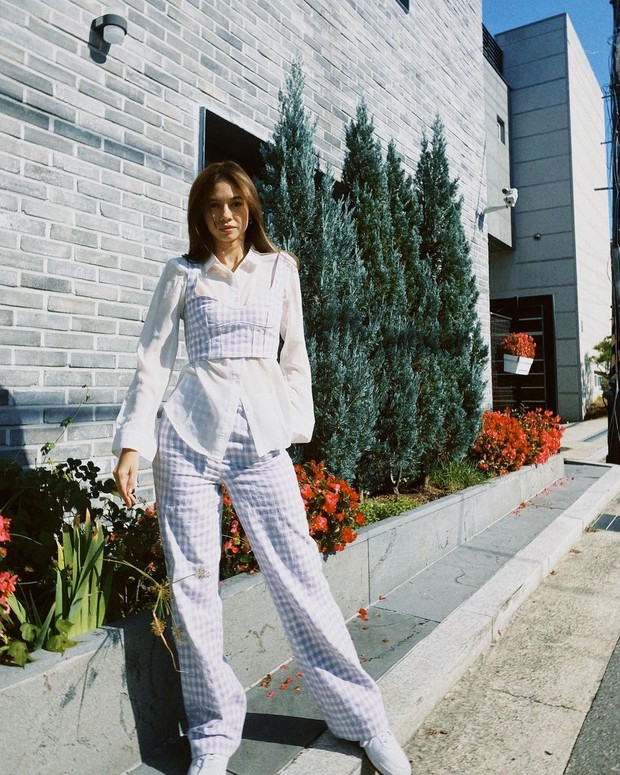 Gaya Yuki Saat di Korea Selatan/ instagram.com/yukikt Adu gaya geng blekpunk saat di luar negeri.