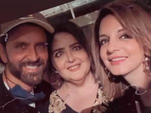 Susanne Khan Pamer Foto Bareng Hrithik Roshan Usai Cerai