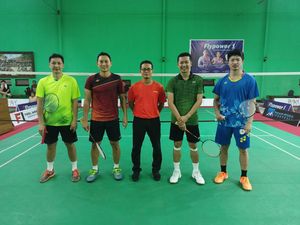 Juragan Beras Sragen Adakan Perang Legenda Bulutangkis