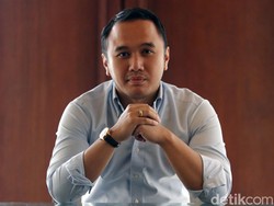 Adri Marto, The Agent of Change