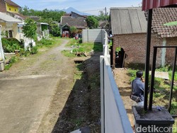 Ada 6 Rumah Warga di Malang yang Aksesnya Tertutup Pagar Beton Perumahan