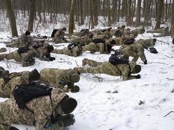 Terancam Invasi Rusia, Ukraina Akan Tetapkan Keadaan Darurat!