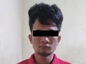 Viral Maling Motor Umbar Tembakan di Senen Jakpus, 1 Pelaku Ditangkap! Viral Maling Motor Umbar Tembakan di Senen Jakpus, 1 Pelaku Ditangkap!