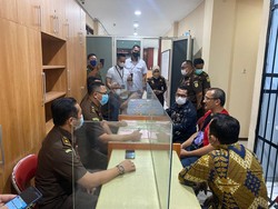 Diserahkan ke Jaksa, Ferdinand Hutahaean Segera Disidang