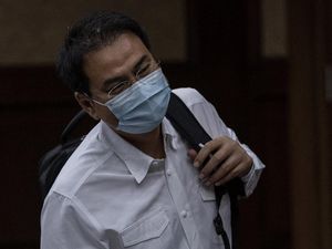 Azis Syamsuddin Bebas Bersyarat Sejak 18 Agustus 2023 Azis Syamsuddin Bebas Bersyarat Sejak 18 Agustus 2023