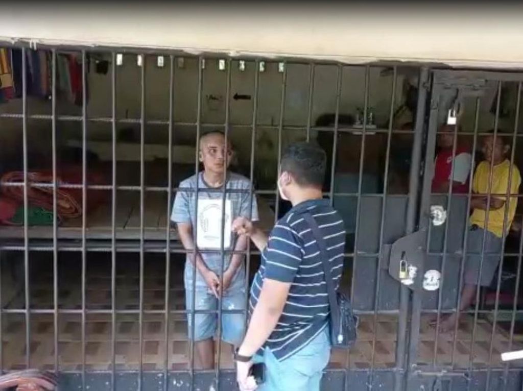 Polisi Gandeng BNN Usut Kerangkeng Manusia di Rumah Bupati Langkat Polisi Gandeng BNN Usut Kerangkeng Manusia di Rumah Bupati Langkat