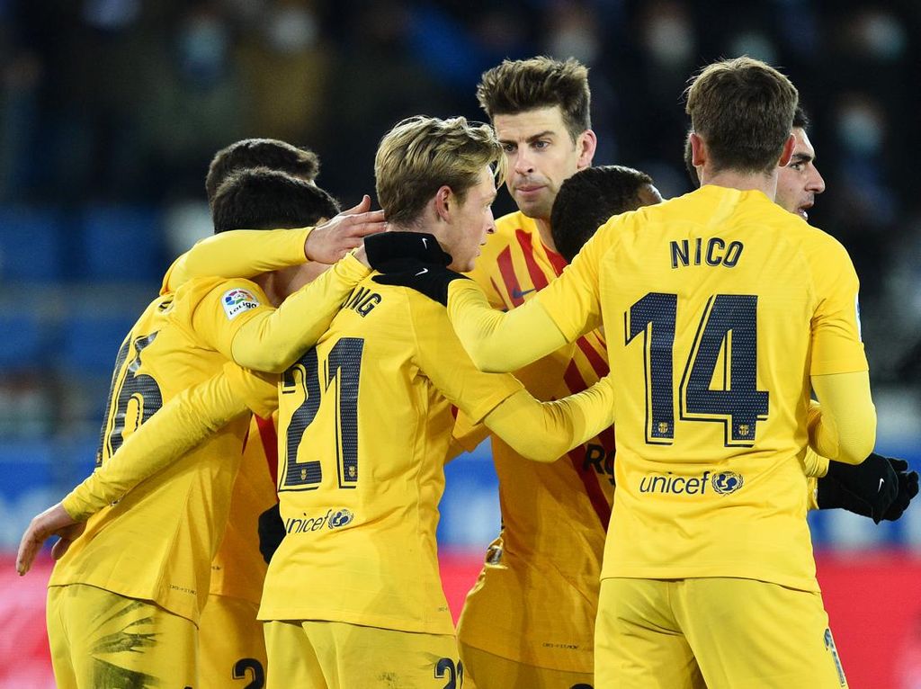 Alaves Vs Barcelona: Gol Telat De Jong Menangkan Blaugrana 1-0