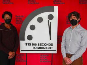 Jam Kiamat 2022 Tak Bergerak, Bumi Disebut Sekarat