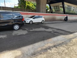 Tambalan Aspal Rusak Lagi, Jl HR Rasuna Said Jaksel Jadi Licin