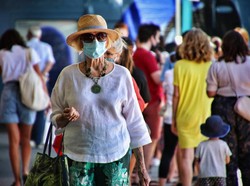 Jumlah Kasus dan Pasien COVID-19 di Rumah Sakit Australia Mulai Menurun