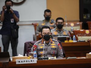 Rapat di DPR, Kapolri Beberkan Ragam Upaya Pembebasan Pilot Susi Air