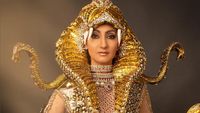 7 Foto Megahnya Kostum Karya Desainer RI, Jadi Juara di Ajang Mrs. World