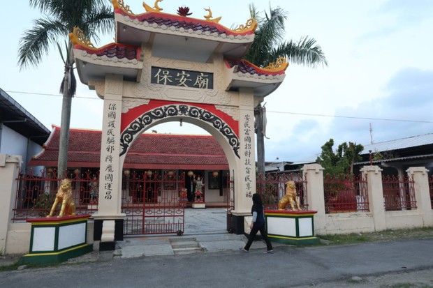 Kota Lasem dijuluki dengan Little Chinatown karena banyaknya pemukiman orang Tionghoa dan hidup berdampingan dengan warga lokal dalam damai.