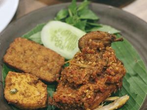Selain Belanja, Bisa Makan Enak di 5 Tempat Makan ITC Cempaka Mas Selain Belanja, Bisa Makan Enak di 5 Tempat Makan ITC Cempaka Mas