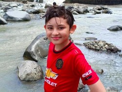 Aktor Cilik Matthew White Dimakamkan di Tegal