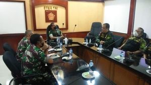 Momen Silaturahmi Hipakad ke TNI AD