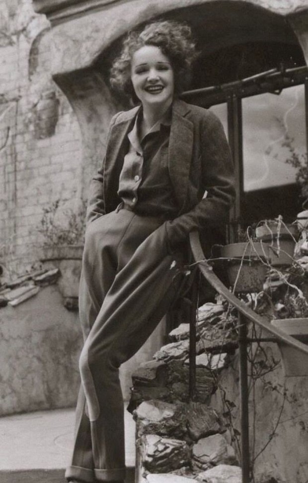 Oversized fashion sebagai bentuk kebebasan berekspresi kaum perempuan di tahun 1920