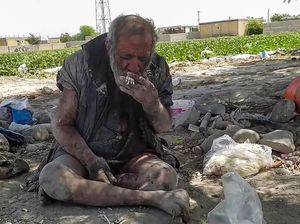 Peneliti Bingung! Kakek 87 Tahun Ini Tetap Sehat Meski Makan Bangkai Hewan