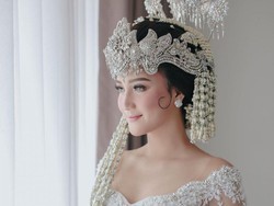 9 Prosesi Pernikahan Adat Sunda dari Lamaran hingga Resepsi