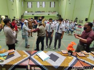 Korban-Pelaku Damai, Polisi Hentikan Kasus Lingkaran Setan Ciamis Korban-Pelaku Damai, Polisi Hentikan Kasus Lingkaran Setan Ciamis