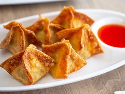 Resep Pangsit Udang Goreng yang Gurih Renyah untuk Menu Imlek