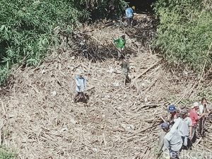 Sampah Menggunung di Sungai Wonggo Klaten Sulit Dibersihkan, Ini Sebabnya