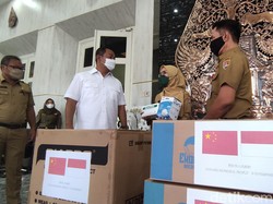 Pemerintah Guiyang China Kirim Bantuan 50 Ribu Masker ke Semarang