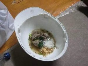 Kocak! 10 Peralatan Makan Ini Terinspirasi dari Alat Bangunan