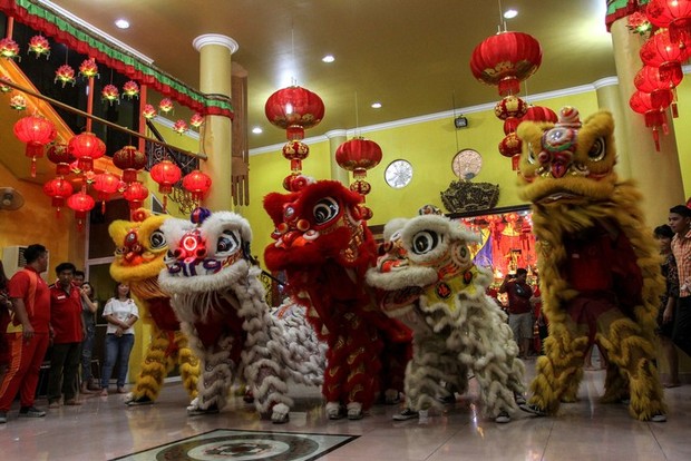 Atraksi Barongsai di Pekanbaru/Foto: Detik.news.com Tradisi Cap Go Meh