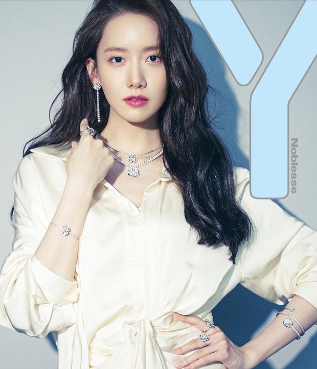 Aura elegan Yoona/Foto: Instagram/yoona__lim Aura elegan Yoona/Foto: Instagram/yoona__lim