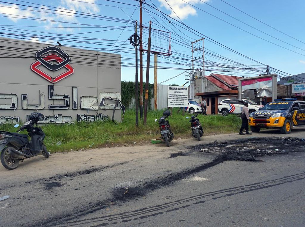 Polisi Ralat Jumlah Korban Bentrokan Maut Sorong: 17 Tewas di Double O Polisi Ralat Jumlah Korban Bentrokan Maut Sorong: 17 Tewas di Double O