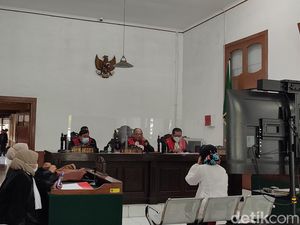 Curhat soal Suami Balikan dengan Mantan Istri, Wanita Bandung Kena UU ITE