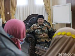Suami Ditahan Gegara Panen Sawit, Emak-emak Ngadu ke Gubernur Bengkulu