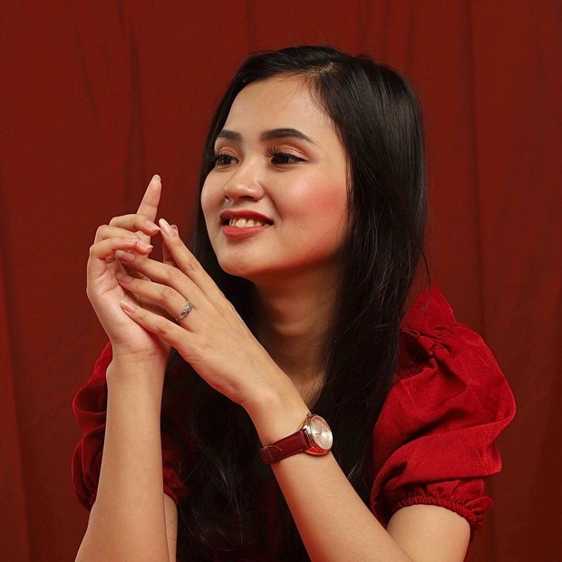 Fossil Gabby Three-Hand Date Burgundy Eco Leather Watch ES5148 Fossil Gabby Three-Hand Date Burgundy Eco Leather Watch ES5148