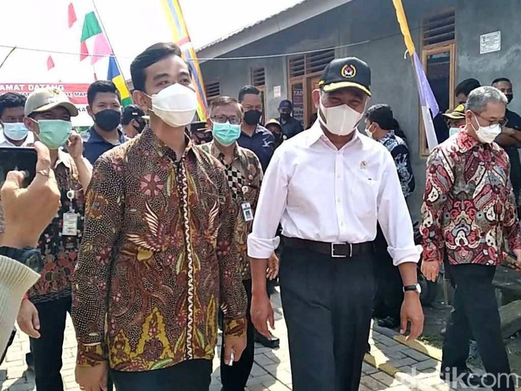 Menko PMK Garap Kawasan Kumuh di 6 Kota Tahun Ini, Mulai dari Solo Menko PMK Garap Kawasan Kumuh di 6 Kota Tahun Ini, Mulai dari Solo