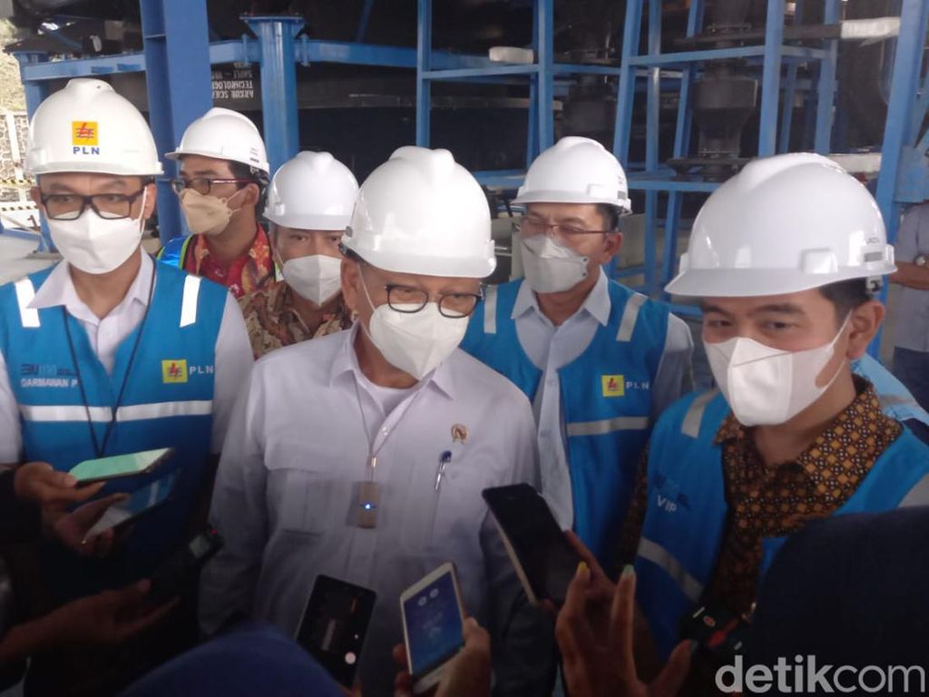 Menteri ESDM: Desember PLTSa Putri Cempo Produksi Listrik 8 MW
