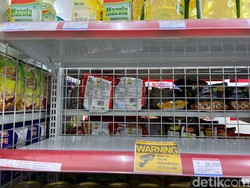 Waduh! Minyak Goreng Rp 14.000 di Minimarket Mulai Langka