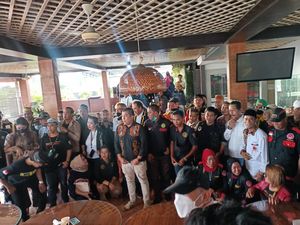 Ormas di Kaltim Ancam Jemput Paksa Edy Mulyadi Jika Tak Minta Maaf Ormas di Kaltim Ancam Jemput Paksa Edy Mulyadi Jika Tak Minta Maaf